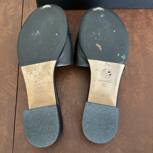 Chanel pearl slides. Size 35 Black. - Picture 6 of 7